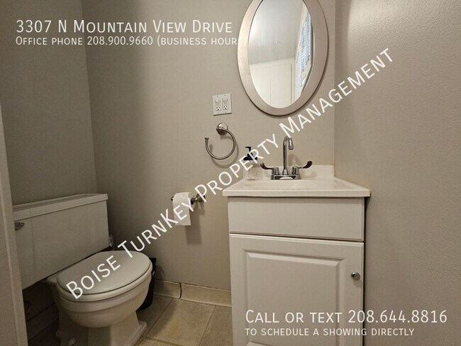 Building Photo - 3307 N Mountain View Dr