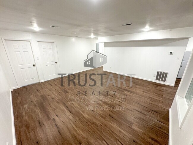 Building Photo - 2317 N 15th St