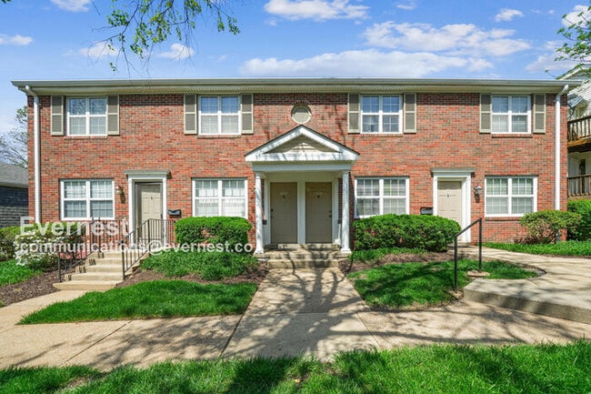 Primary Photo - 1521 Oriole Ln