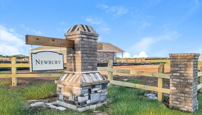 Building Photo - 26322 Valley Ridge Rd