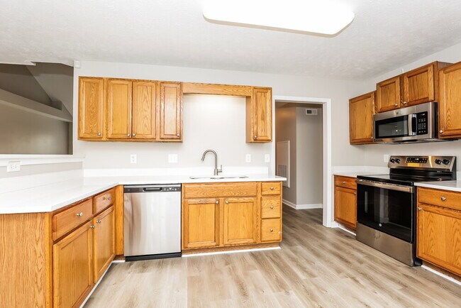 Building Photo - 3835 Precious Ave