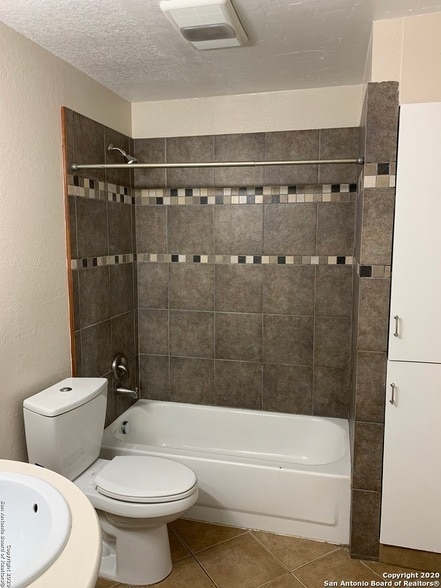 Building Photo - 1750 W Craig Pl