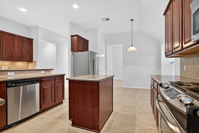 Building Photo - 5518 Elderberry Arbor