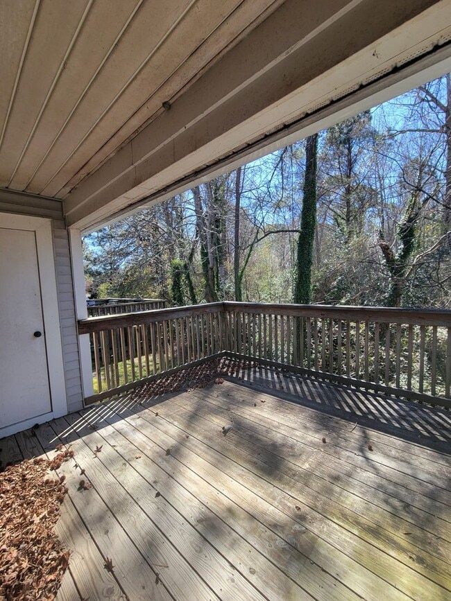 Building Photo - 2 bedroom 2 full bath condo