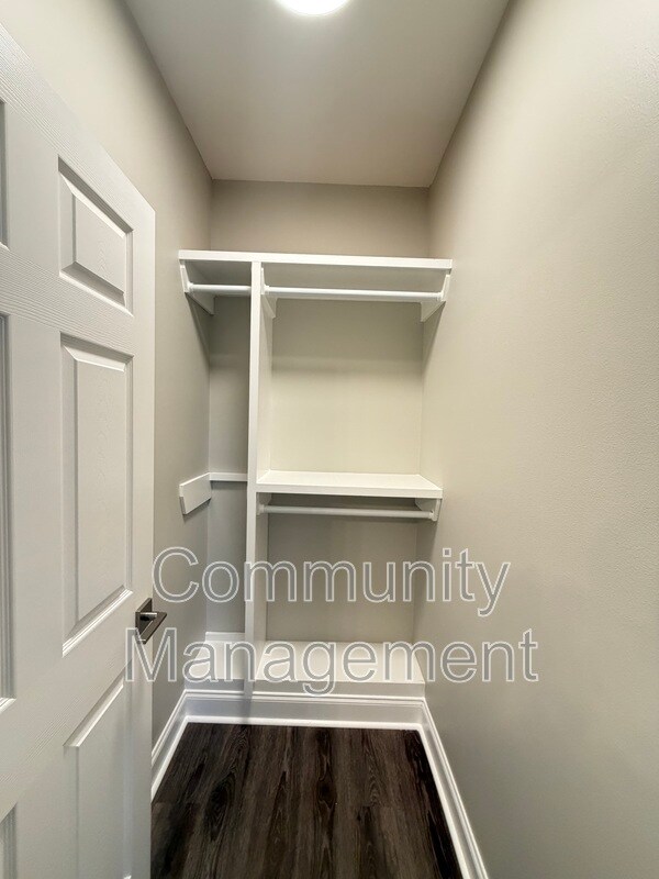 Building Photo - 13424 Lonnie Wascom Rd