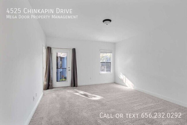 Building Photo - 4525 Chinkapin Dr