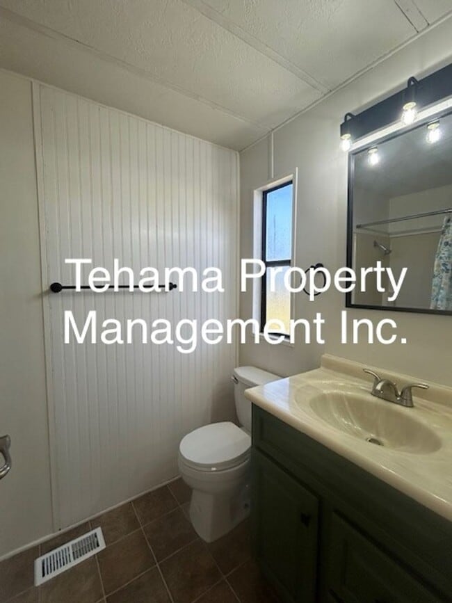 Building Photo - Charming Modular Home in the Country (Proberta Area)