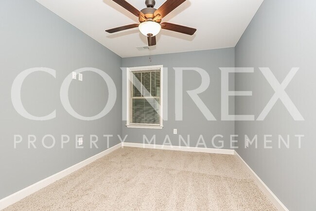 Building Photo - Beautiful 3 Bedroom Townhome in Lebanon, TN!