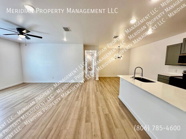 Building Photo - 5727 Kemper St
