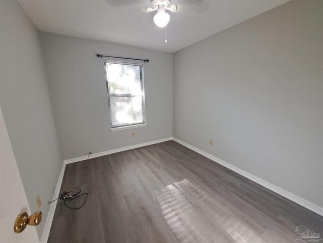 Building Photo - 6204 Forest Pines Dr