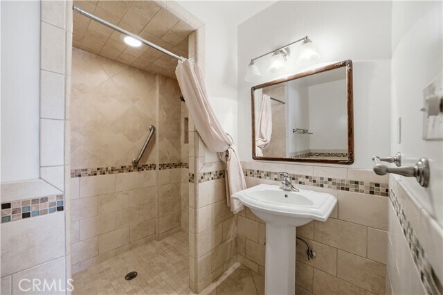 Building Photo - 3101 2nd St