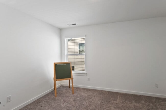 Building Photo - Single Family Home in Gallatin for Lease