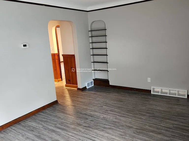 Building Photo - 61 Sunnycliff Dr