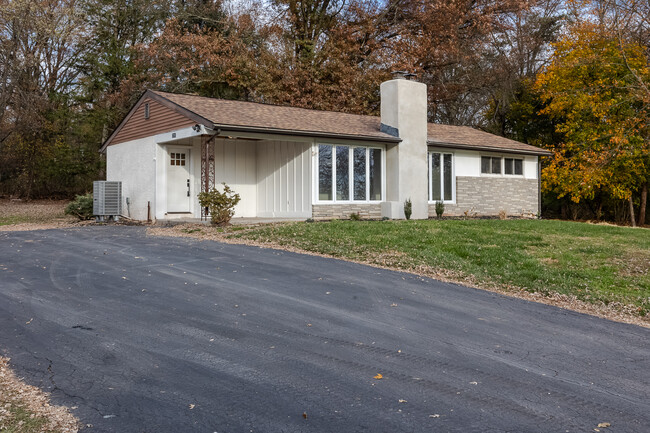Building Photo - 1201 Bickel Rd