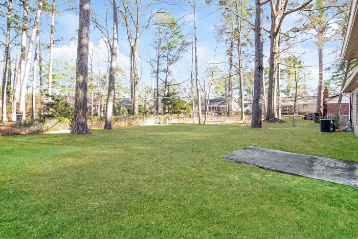 Building Photo - 1808 Laredo Dr