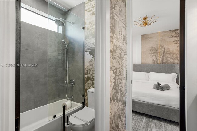 Building Photo - 414 NW 52nd St