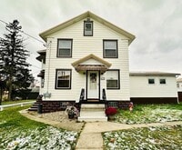 Building Photo - 608 Lamberd Ave