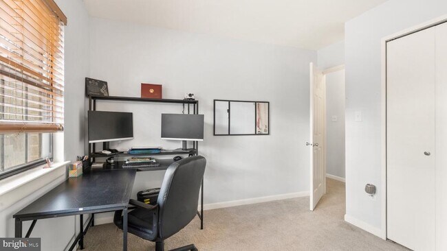 Building Photo - 2017 Headlands Cir