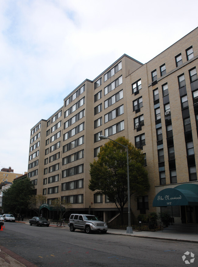 Building Photo - James Apartments