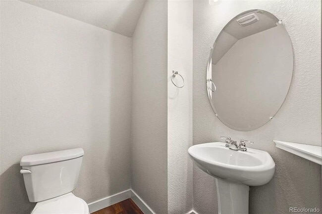 Building Photo - 6763 Morrison Dr