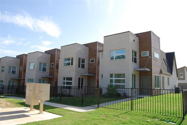 Building Photo - 369 Oakbend Dr