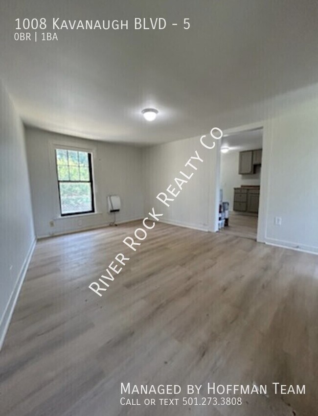 Building Photo - 1008 Kavanaugh Blvd