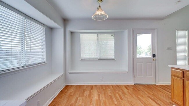 Building Photo - 11717 Dunfries Ln