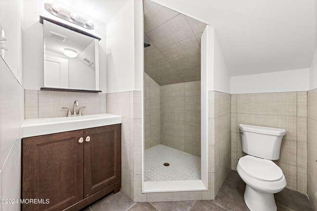 Building Photo - 314 NJ-34