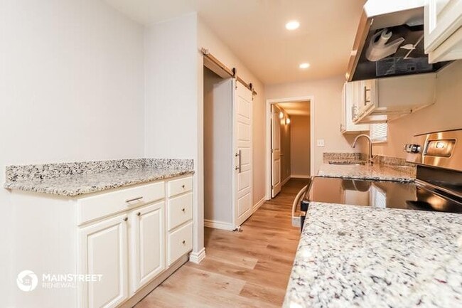 Building Photo - 450 Millwood Ln, San Antonio, TX 78216