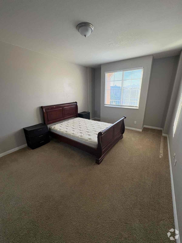 Building Photo - 14584 Sleepy Creek Dr