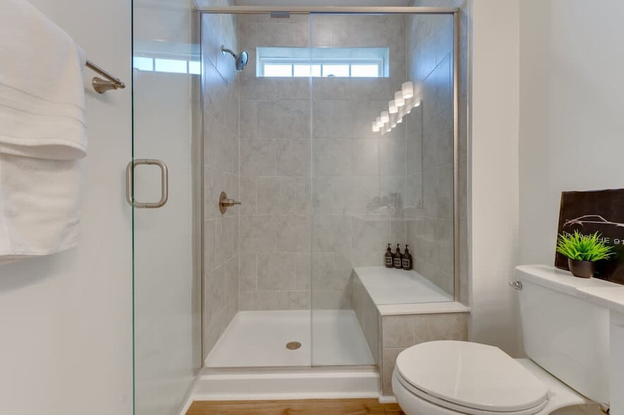 Building Photo - 3920 Oakdale Rd