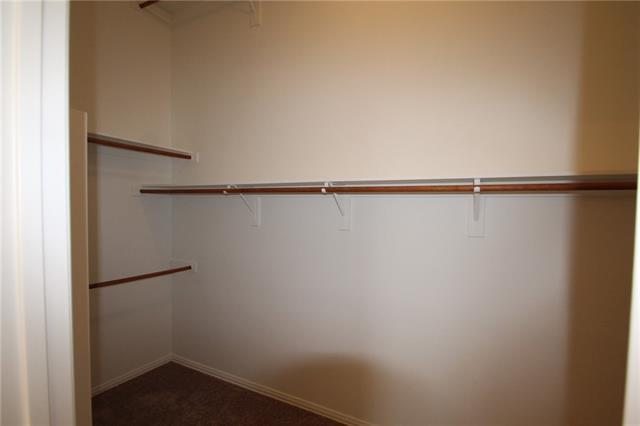 Building Photo - 1424 McKenzie Ct
