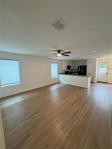 Building Photo - 5808 Cherry Holw Wy