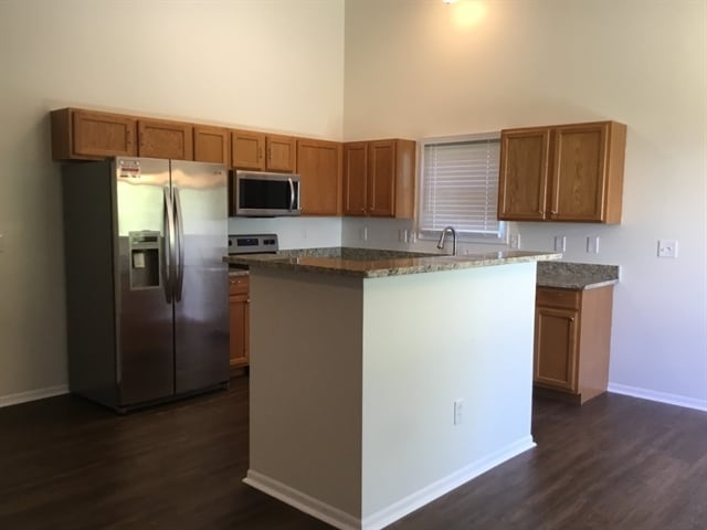 Building Photo - 632 Brevard Cir