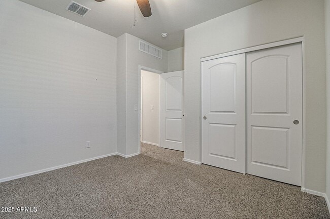 Building Photo - 31024 W Weldon Ave