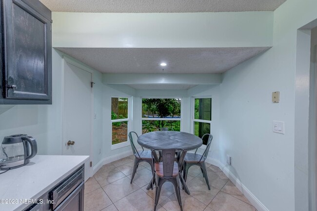 Building Photo - 2746 Grayton Ct