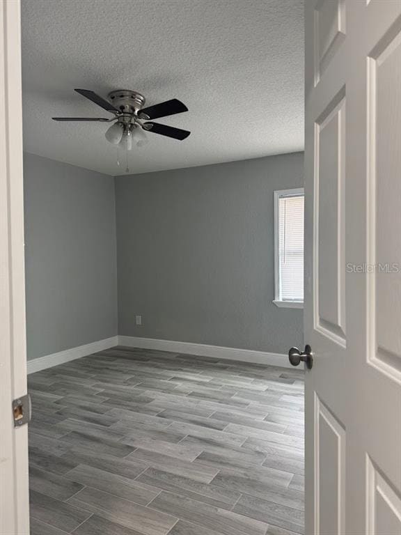 Building Photo - 1916 Verano Dr