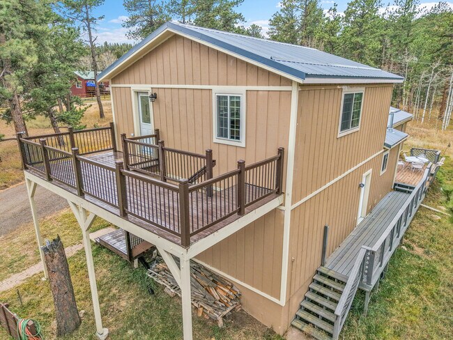 Building Photo - 50 Spruce Dr