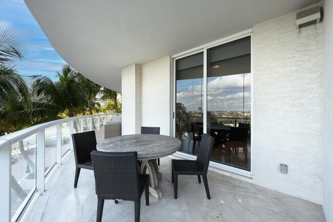 Building Photo - 2700 N Ocean Dr