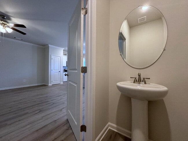 Building Photo - 244 Alston Ridge Dr