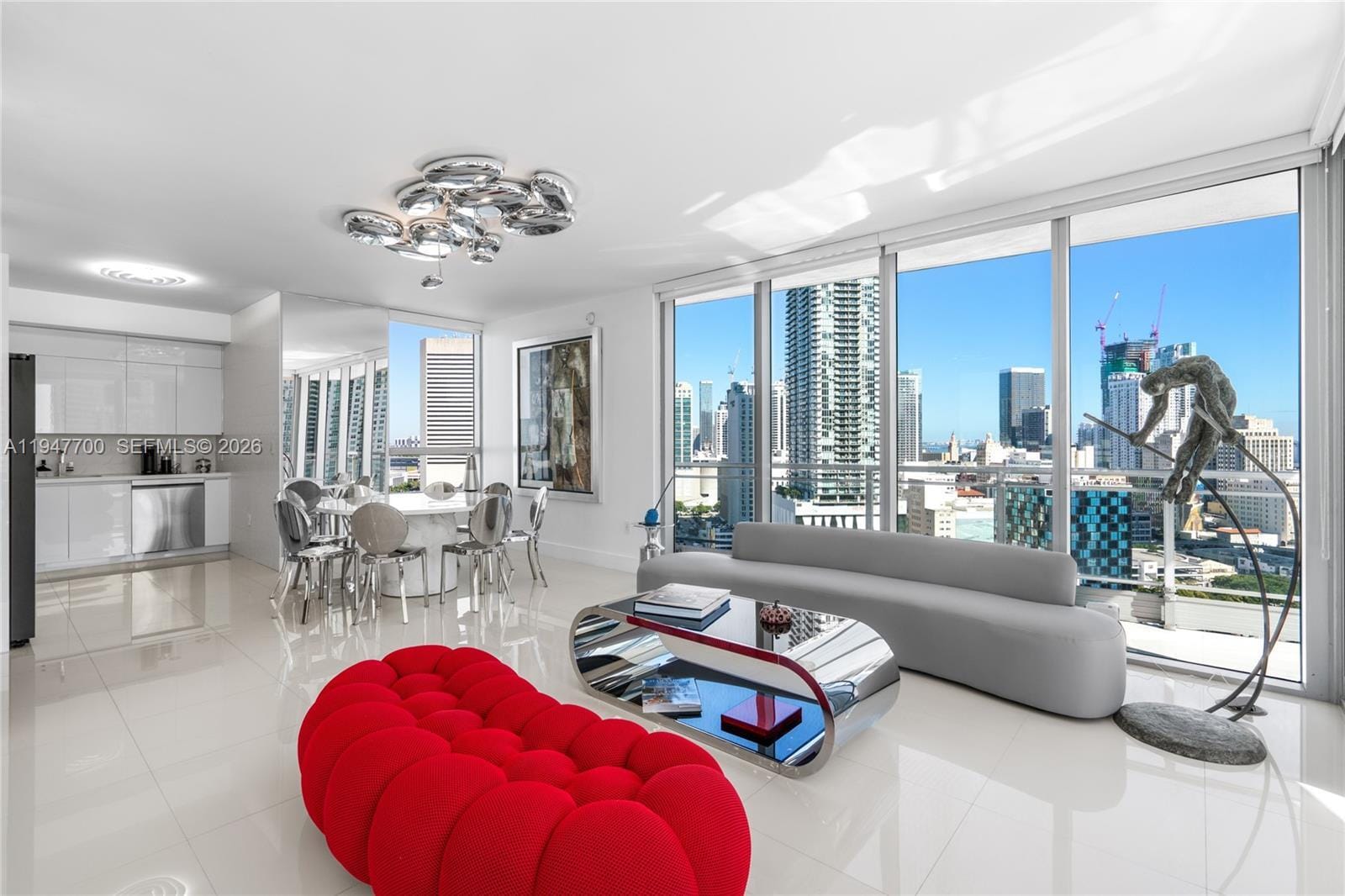 Building Photo - 90 SW 3rd St