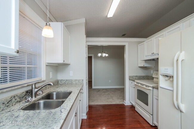 Building Photo - 1619 Canon Ave NW