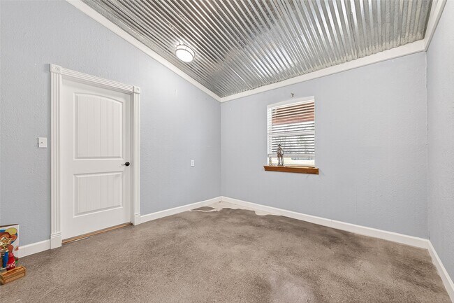 Building Photo - 403 Wrangler Rd