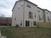 Building Photo - 6634 Bartrams Forest Ln