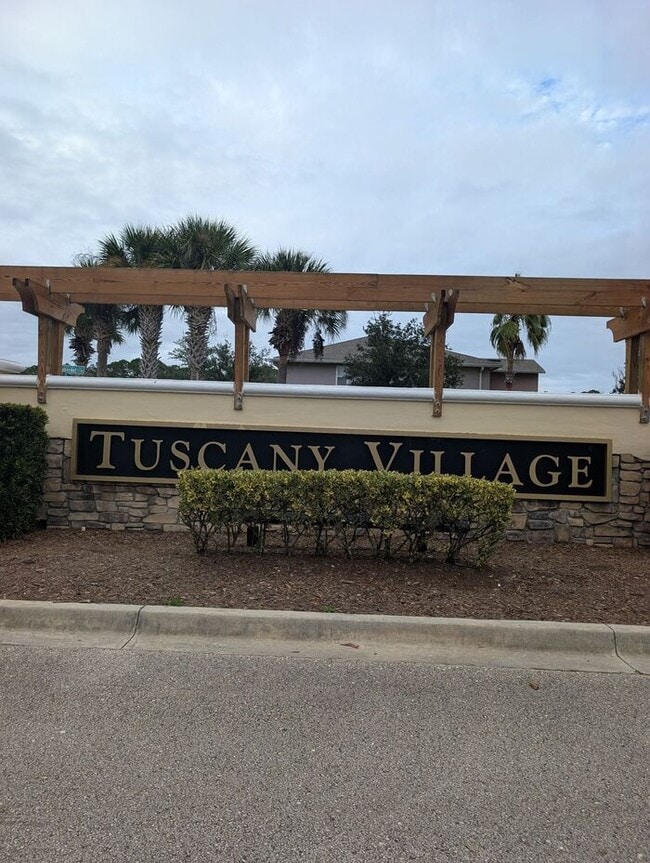 Building Photo - 277 Michelangelo Pl