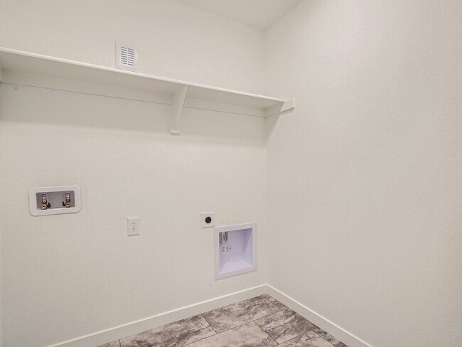 Building Photo - 9074 Franconia Ct