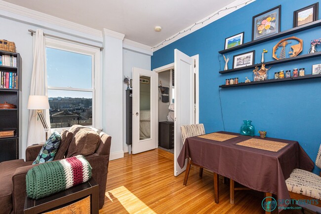 Building Photo - Pacific Heights: Super Sunny & Fully Furni...