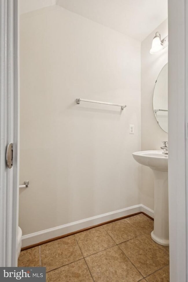 Building Photo - Welcome to Potomac Club—an amenity-packed, gated community!