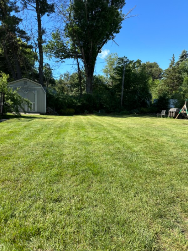 Building Photo - 2 Burdon St