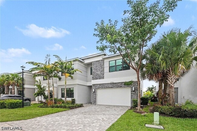 Building Photo - 12762 Woodbury Dr